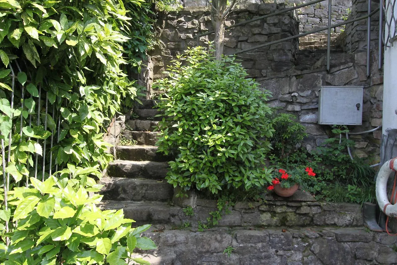 Villa Letizia Lezzeno 0*,  Italy
